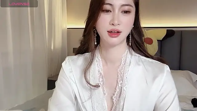 Snapshot of wuyueaini chatting on 4, 11, 2025 wuyueaini online show from 4, 11, 2025