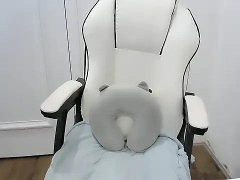 Katy nguyen2k2 online show from 15, 9, 2025