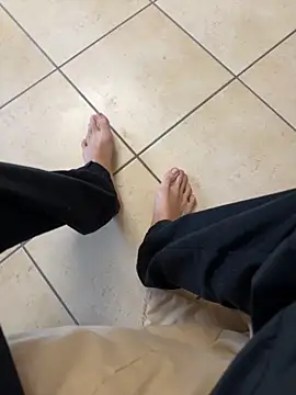 Snapshot of Manu97k chatting on 23, 10, 2025 Manu97k online show from 23, 10, 2025