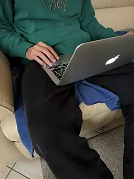 Snapshot of Manu97k chatting on 29, 10, 2025 Manu97k online show from 29, 10, 2025