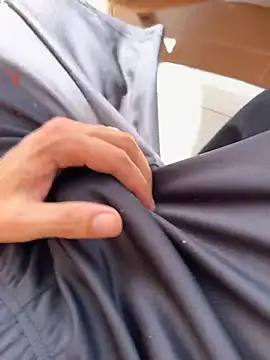 Snapshot of Manu97k chatting on 4, 11, 2025 Manu97k online show from 4, 11, 2025