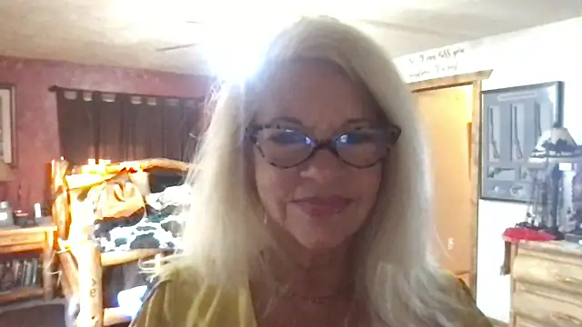 SubMissOlivia online show from 9, 1, 2026