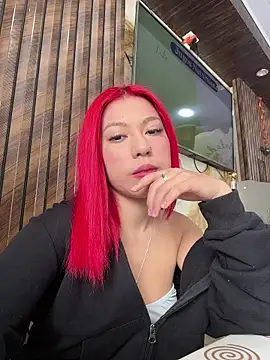 Scarlett fiire online show from 28, 10, 2025