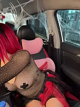 Scarlett fiire online show from 31, 10, 2025