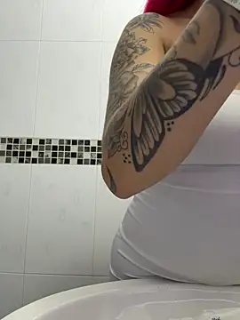 Scarlett fiire online show from 2, 11, 2025