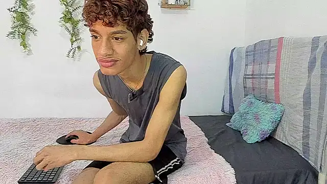 Peterfrost19 online show from 17, 11, 2025