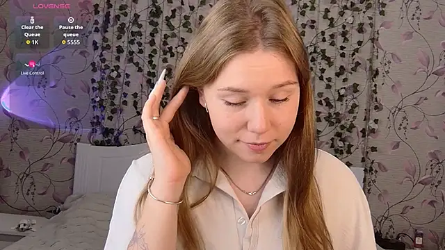  influensii  online show from 23, 10, 2025