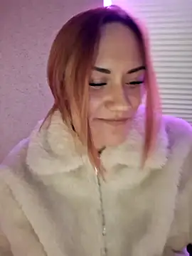 SlimBellaa online show from 17, 12, 2025