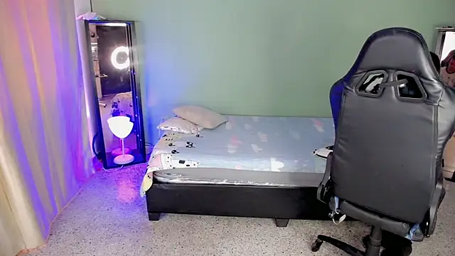 Stein  online show from 24, 10, 2025