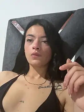 LiaCollings online show from 25, 11, 2025