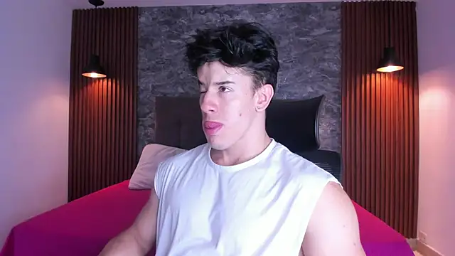 Snapshot of MaxCooper1 chatting on 12, 10, 2025 MaxCooper1 online show from 12, 10, 2025