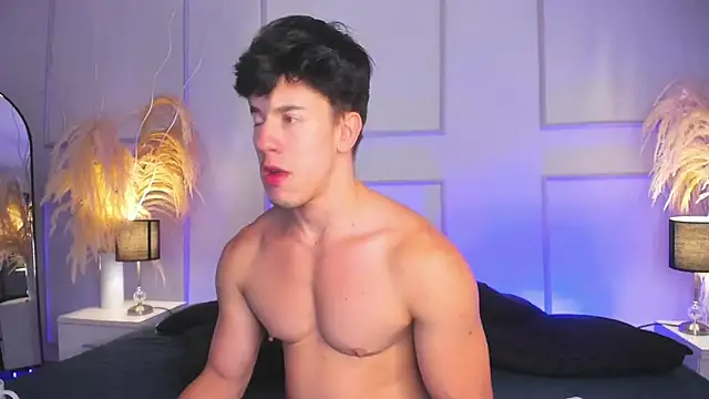 Snapshot of MaxCooper1 chatting on 16, 10, 2025 MaxCooper1 online show from 16, 10, 2025