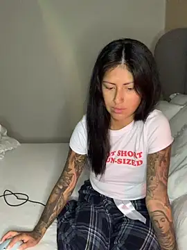 Snapshot of mrskarmaa chatting on 8, 9, 2025 mrskarmaa online show from 8, 9, 2025