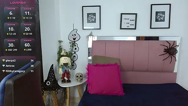 Lele F w online show from 31, 10, 2025