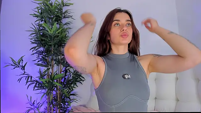 MissLana77 online show from 10, 10, 2025