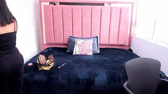 Barbara fox   online show from 25, 11, 2025