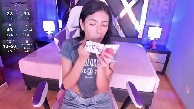 sweet-muse online show from 21, 11, 2025