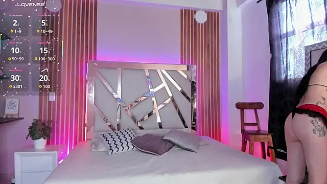 Snapshot of sweet_tamara_ chatting on 17, 9, 2025 sweet tamara online show from 17, 9, 2025