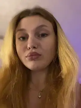 Emaline Fane online show from 17, 12, 2025