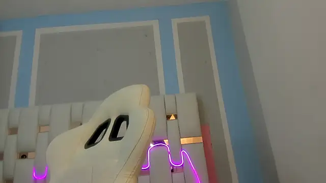 MilkWhore1 online show from 9, 2, 2026