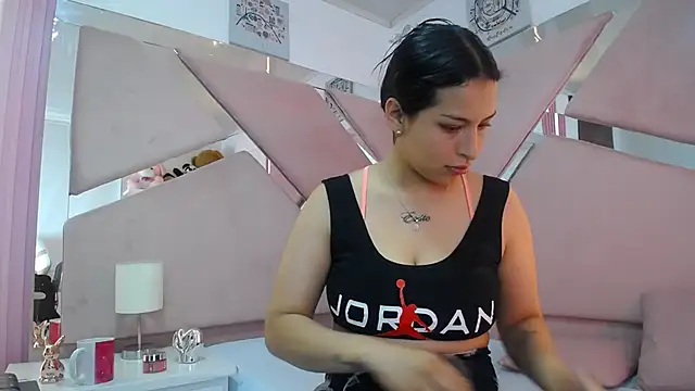 Mia garcia28 online show from 17, 10, 2025