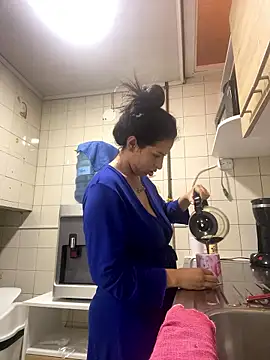 Mia garcia28 online show from 14, 1, 2026