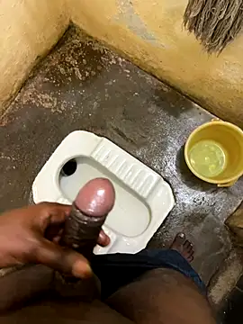 Snapshot of mrsaihotguy chatting on 16, 12, 2025 mrsaihotguy online show from 16, 12, 2025