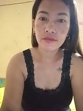 wildxxxGia online show from 18, 9, 2025