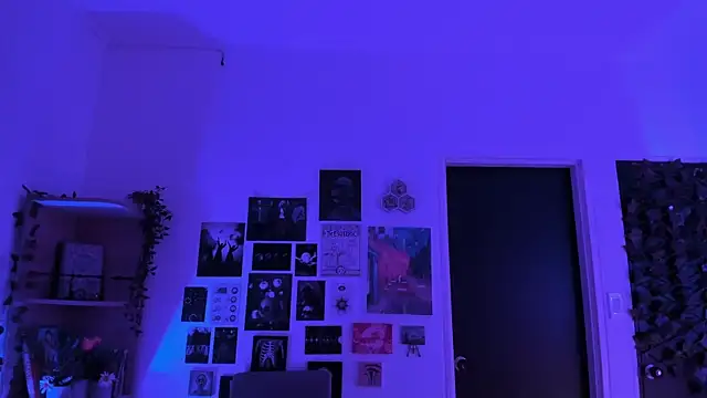 Snapshot of Lana_Herondale chatting on 2, 11, 2025 Lana Herondale online show from 2, 11, 2025