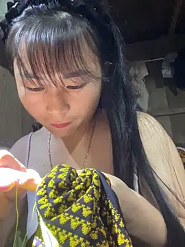 Snapshot of Sunyinn chatting on 29, 10, 2025 Sunyinn online show from 29, 10, 2025