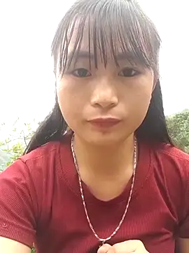 Snapshot of Sunyinn chatting on 10, 11, 2025 Sunyinn online show from 10, 11, 2025