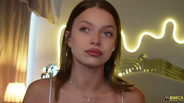 kellypeachcake online show from 6, 3, 2026