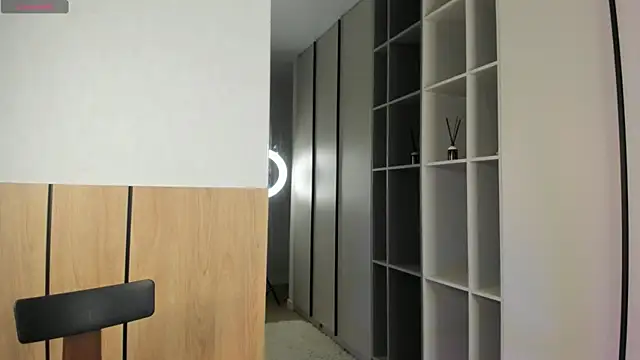 Xonalenei online show from 12, 10, 2025