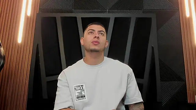 marco garciia  online show from 9, 10, 2025