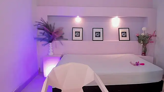 AnaisVelvet7 online show from 26, 9, 2025