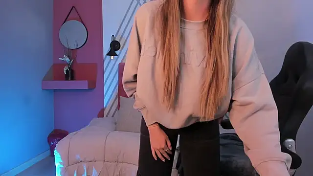 Vela jade online show from 11, 10, 2025