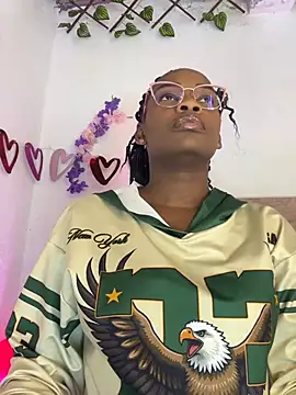 kendra smiitch online show from 17, 2, 2026