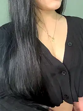 Donna11 online show from 4, 12, 2025