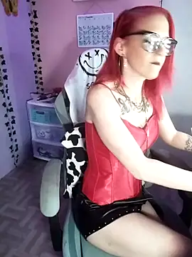 Snapshot of Purple2StayThnxx chatting on 15, 11, 2025 Purple2StayThnxx online show from 15, 11, 2025