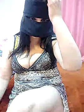 Snapshot of rahsa chatting on 4, 12, 2025 rahsa online show from 4, 12, 2025