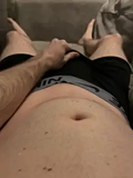 Snapshot of naughtycoupl98 chatting on 22, 2, 2026 naughtycoupl98 online show from 22, 2, 2026