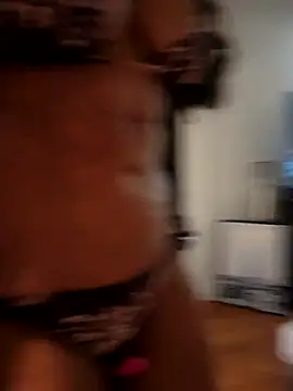 Caramel Lights online show from 16, 10, 2025