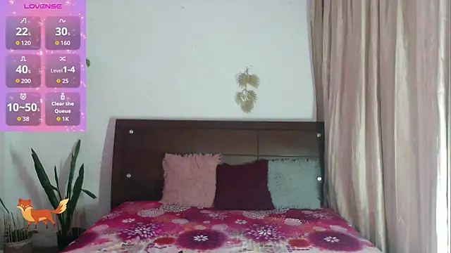 Snapshot of Ant_53 chatting on 17, 10, 2025 Ant 53 online show from 17, 10, 2025