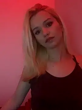 Mya194 online show from 6, 10, 2025