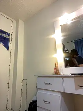 Sallem Pink online show from 12, 10, 2025