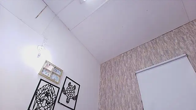 Snapshot of abbypratt chatting on 15, 9, 2025 abbypratt online show from 15, 9, 2025