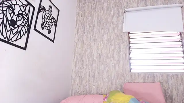 Snapshot of abbypratt chatting on 21, 10, 2025 abbypratt online show from 21, 10, 2025