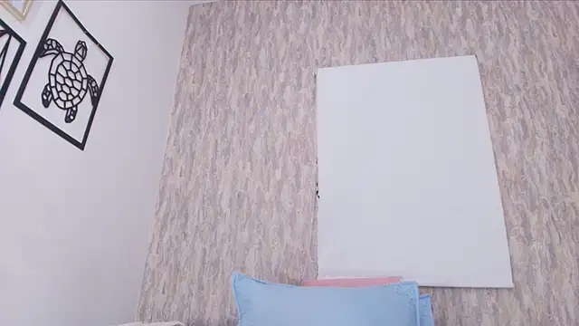 Snapshot of abbypratt chatting on 6, 11, 2025 abbypratt online show from 6, 11, 2025