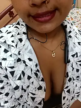 Naughty-Chaaya online show from 5, 11, 2025