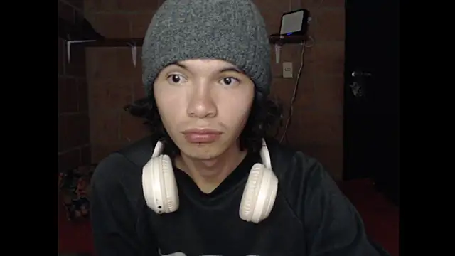 Snapshot of Xoxo_Smiles chatting on 21, 9, 2025 Xoxo Smiles online show from 21, 9, 2025